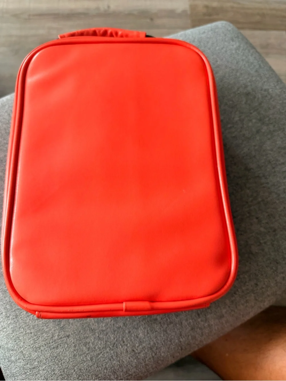 Nintendo Red Game Boy Color Style Handheld Carry Case
